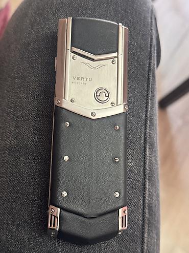 telf: Vertu Signature Touch, 4 GB, rəng - Gümüşü, Düyməli — 2