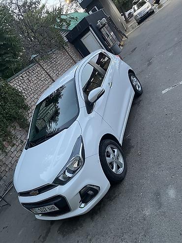 spark 2016: Chevrolet Spark: 2017 г., 0.1 л, Вариатор, Бензин, Хэтчбэк — 3