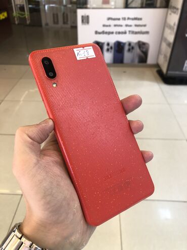 самсунк а02: Samsung Galaxy A02, Б/у, 32 ГБ, цвет - Красный, 1 SIM, 2 SIM