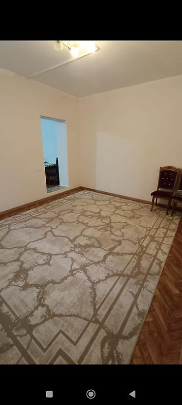 2 otaqlı kohnə tikili: 2 otaqlı həyət evi – geniş mətbəxli - Plan: 2 ayrı otaq, böyük — 2