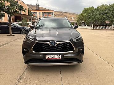 highlander 2: Toyota Highlander: 2021 г., 2.5 л, Вариатор, Гибрид, Кроссовер — 1