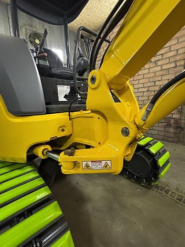 Экскаваторы: Экскаватор, Komatsu, Гусеничный — 6