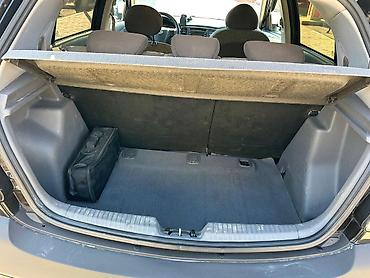 Kia: Kia Rio: 1.4 l | 2008 il Hetçbek — 11