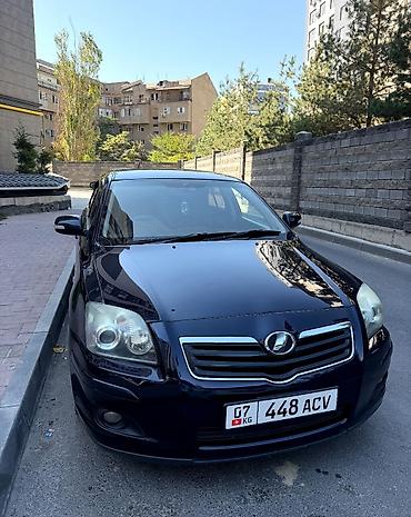 Toyota Avensis: 2003 г., 1.3 л, Автомат, Бензин, Лифтбек