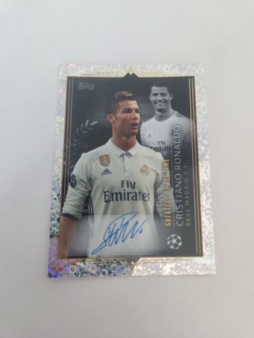 Əskinaslar: Ronaldo imzalı kartı.Ebayda Amazonda qiyməti 100₼-a yaxındır.Yanlız