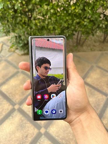 samsung fold: Samsung Galaxy Z Fold 4, 256 GB, rəng - Qara — 3
