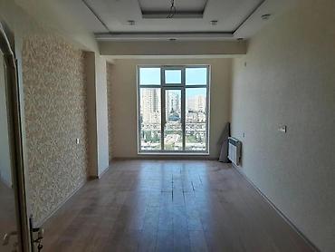 yasma: Yasamal, 3 otaqlı, Yeni tikili, m. Elmlər Akademiyası, 95 kv. m — 2