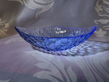 Činije: Nova vintaz cinija. Staklena cinija,bombonijera,sve na njoj odsjaj od — 2