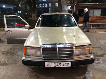 мерседес е кылас: Mercedes-Benz W124: 1989 г., 2.3 л, Механика, Бензин, Седан