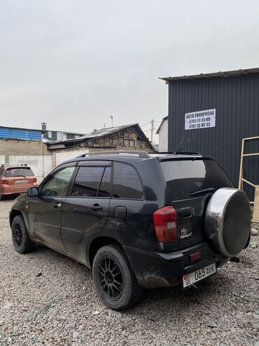 Toyota: Toyota RAV4: 2001 г., 1.8 л, Механика, Бензин, Кроссовер — 4