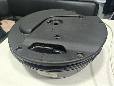 Avtoelektronika: Bose subwoofer (orijinal Mazda hissəsi) - Model/Part nömrəsi: K123 66 — 1
