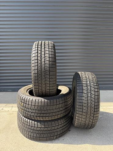 952 2: Шины 215 / 55 / R 16, Зима, Б/у, Комплект, Легковые, Япония, DUNLOP — 1