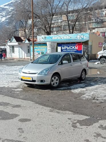 спринтер грузовой средний база: Toyota WISH: 2003 г., 1.8 л, Автомат, Бензин, Минивэн