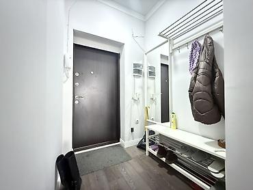 Долгосрочная аренда квартир: 3 комнаты, С мебелью полностью — 10