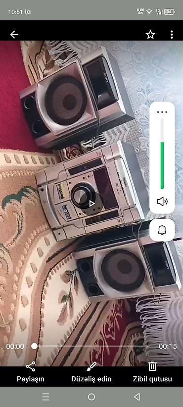 ucuz oyun konsolları: Sony mini Hi‑Fi musiqi mərkəzi - 2 ədəd Sony akustik kolonka və əsas — 1
