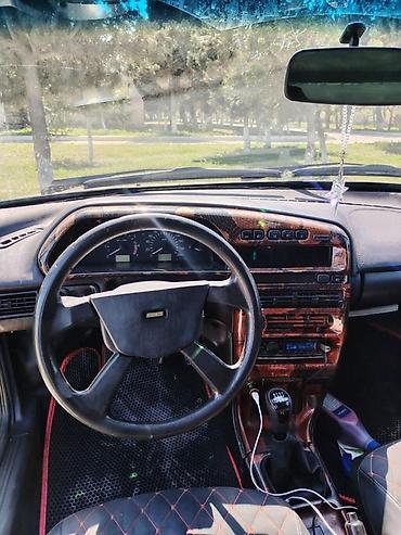 VAZ (LADA): Avtomobil: Lada Samara (sedan), qara rəng İl: 2010 Mühərrik və — 3