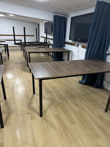 столы на прокат: Yeni, Açılmayan, Laminat, Kvadrat masa