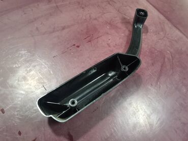 Auto delovi: Ručke desnih vrata Lada 21213,21214 Niva . Plasticna. originalna — 10