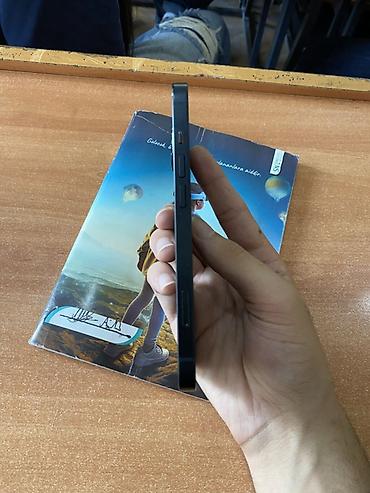 iphone 6 plus üz ekran: IPhone 13, Midnight, Face ID — 4