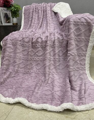 Одеяла и пледы: Плед, Новый, Все сезоны, Двусторонний, Плюшевый — 34