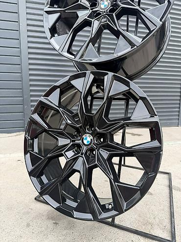 performance: Литые Диски R 22 BMW, Комплект, отверстий - 5, Новый — 7