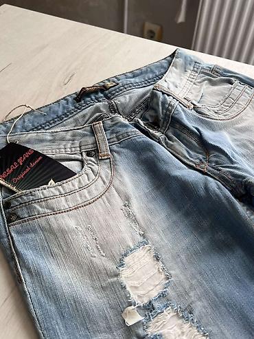 kickers 38: Muške farmerke – svetloplavi isprani teksas sa “distressed”/pocepanim — 2