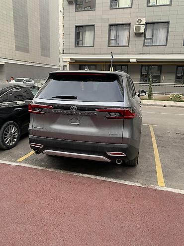 gra: Toyota Grand Highlander: 2025 г., 2.4 л, Автомат, Гибрид, Внедорожник — 2