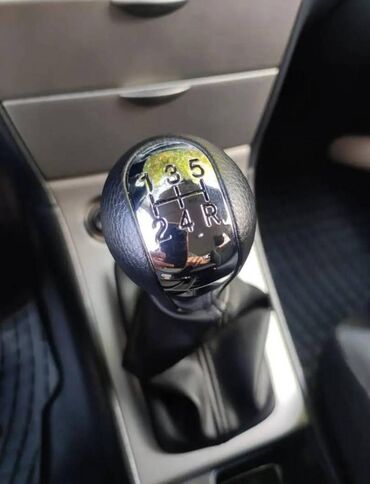 Физика: Toyota Corolla 2004-2006 modelləri üçün skorus başlığı 25₼ve çexolu