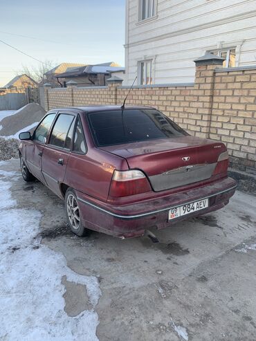 Daewoo: Daewoo Nexia: 2004 г., 1.5 л, Механика, Бензин, Седан