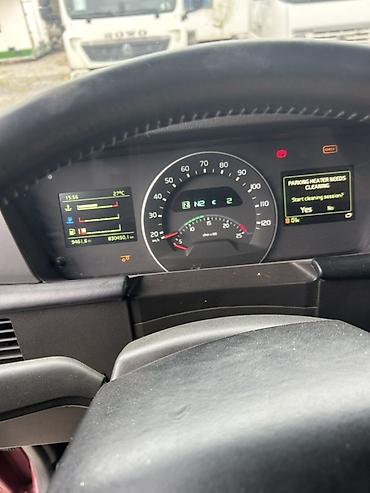 авто будка: Тягач, Volvo, Тентованный — 1