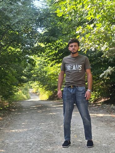 Köynəklər: Gecə işi axtarıram işden sora iş fəhlə işi axtarıram 50m