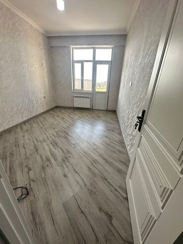 1 комнатная квартира студия: 1 комната, 60 м²