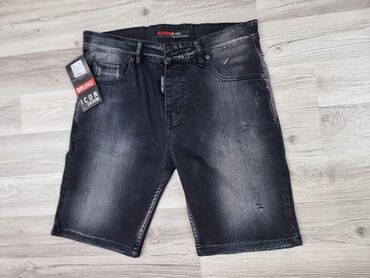 Bermude i šorcevi: Dzins sorcevi
Brojevi 29 36 38 40 
Cena 2700 din — 5