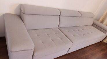 Прямые диваны: Прямой диван с длинными подлокотниками и регулируемыми подголовниками — 12