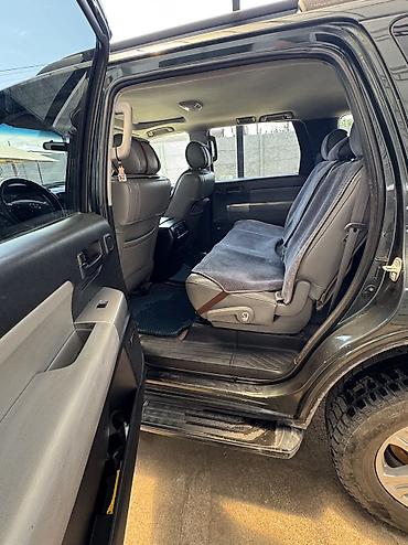 sequia: Toyota Sequoia: 2008 г., 5.7 л, Автомат, Бензин, Внедорожник — 4