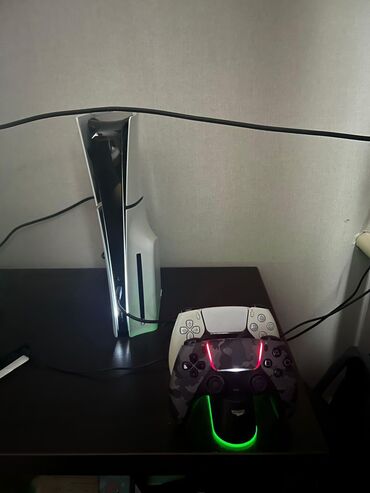 PS5 (Sony PlayStation 5): Продаю Sony PlayStation 5 “Slim” версия с дисководом Память 1