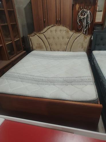 Taxt satılır – 150 AZN. - Ölçü: 160 x 200 sm - Matras var, baza yoxdur