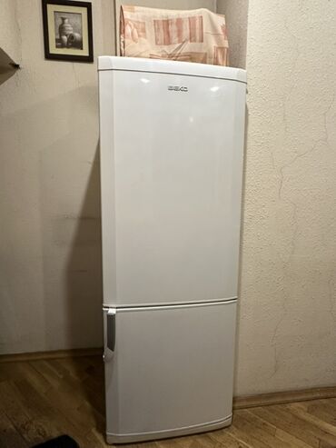 xaladenik alan: 2 qapılı Beko Soyuducu Satılır, rəng - Ağ