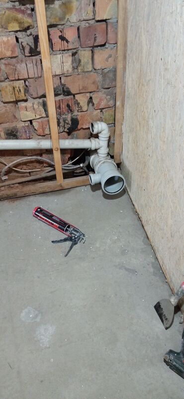 Монтаж и замена сантехники: Монтаж и замена сантехники Больше 6 лет опыта — 5