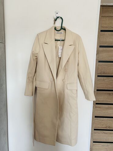 Пальто: Пальто, Классика, Зима, По колено, M (EU 38), XL (EU 42)