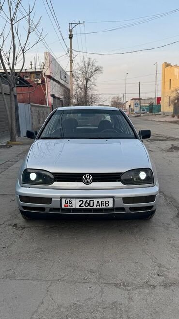 на гольф: Volkswagen Golf: 1995 г., 1.8 л, Автомат, Бензин, Хэтчбэк