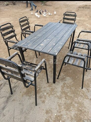 Masa və oturacaq dəstləri: Yeni, Açılmayan, Kvadrat masa, 4 stul — 18