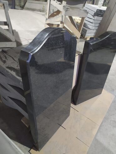 Ритуальные услуги: Изготовление овалов с фото, Изготовление табличек, Уход за могилами | Габбро, Гранит, Металл | Оформление — 15