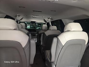 Kia: Kia Carnival: 2022 г., Минивэн — 17