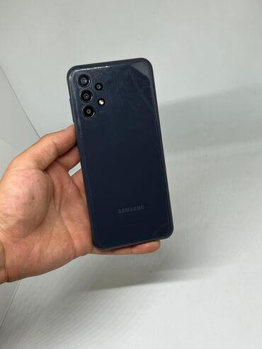 телефон бу арзан: Samsung Galaxy A13, Б/у, 128 ГБ, цвет - Черный, 2 SIM
