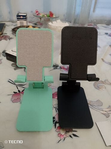 Mobil telefonlar üçün digər aksesuarlar: Stol üstü telefon tutacaqlar satılır isdeyen bu nömrəylə əlaqə — 7