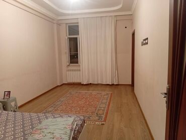 bine sovxoz: Abşeron rayonu, Məmmədli qəsəbəsində, 12 mərtəbəli binanın 11-ci