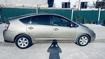электро машине: Toyota Prius: 2004 г., 1.5 л, Автомат, Гибрид, Хэтчбэк — 2