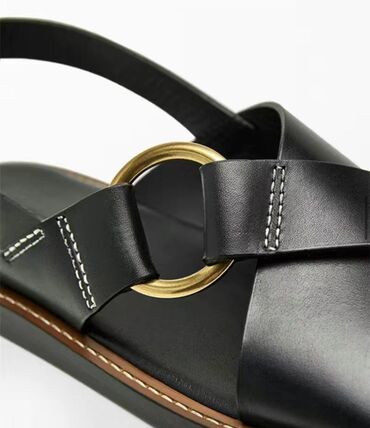 подошвы: Элегантные сандалии от Massimo Dutti сочетают стиль и комфорт