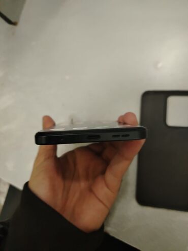 Digər mobil telefonlar: Satılır: Android smartfon Redmi Not 12 Xanim işledib 1 aydi alinib — 4